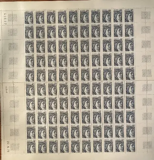 Timbres poste anciens, plaquette de 100 unités, de 1978 neuve, 0,01ct